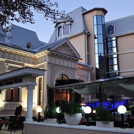 Vigo Grand Hotel Плоєшті Екстер'єр фото